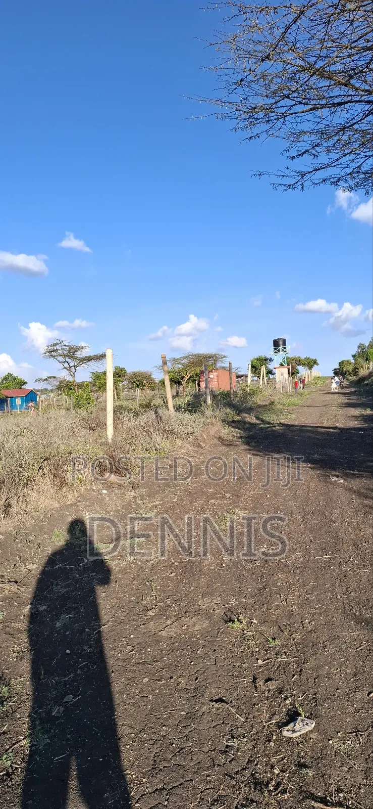 Distress Sale. Must Sell. Quarter 1⁄4 Acre Plot for Sale in Kiserian