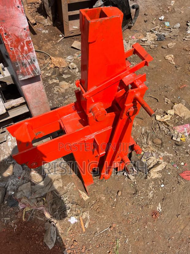 Interlocking Brick Machine - Brick Maker