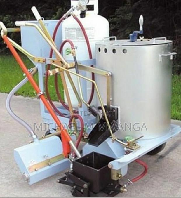 Road Ready Thermoplastic Road Marking Machine