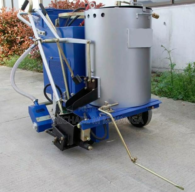 Urban Friendly Thermoplastic Road Marking Machine