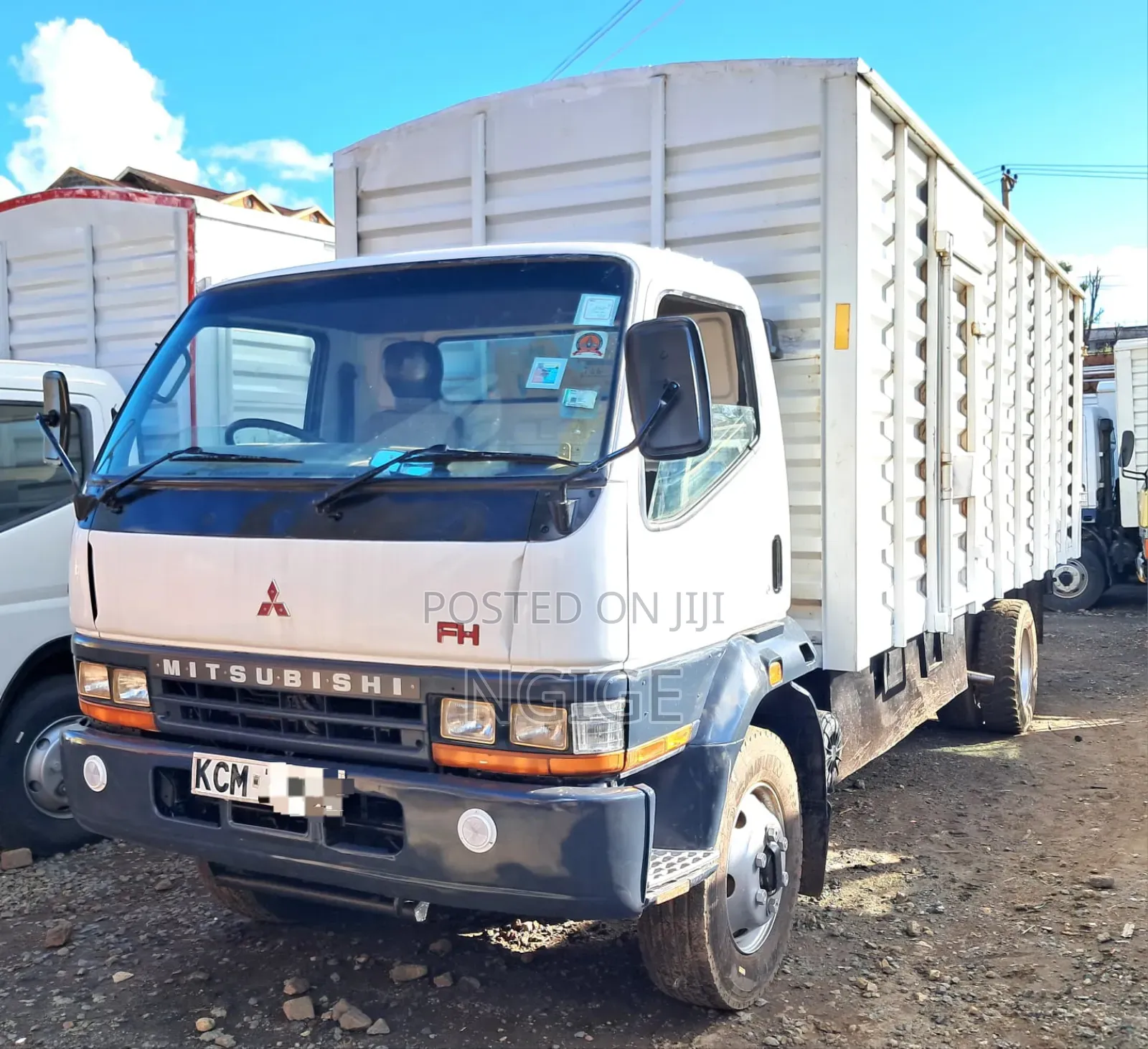 Mitsubishi Fh215 Lorry