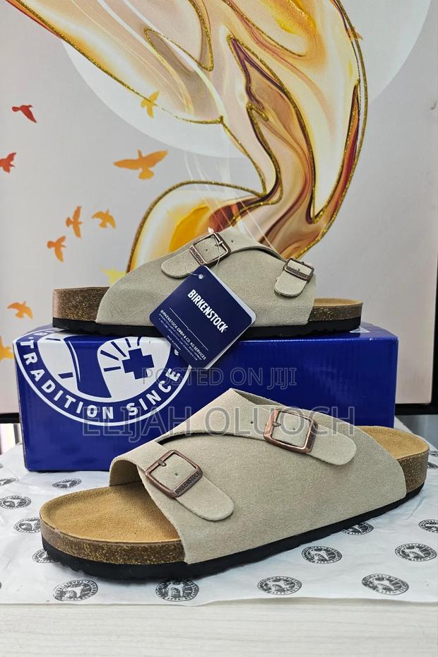 Birkenstock Zurich Suede - Beige
Quality