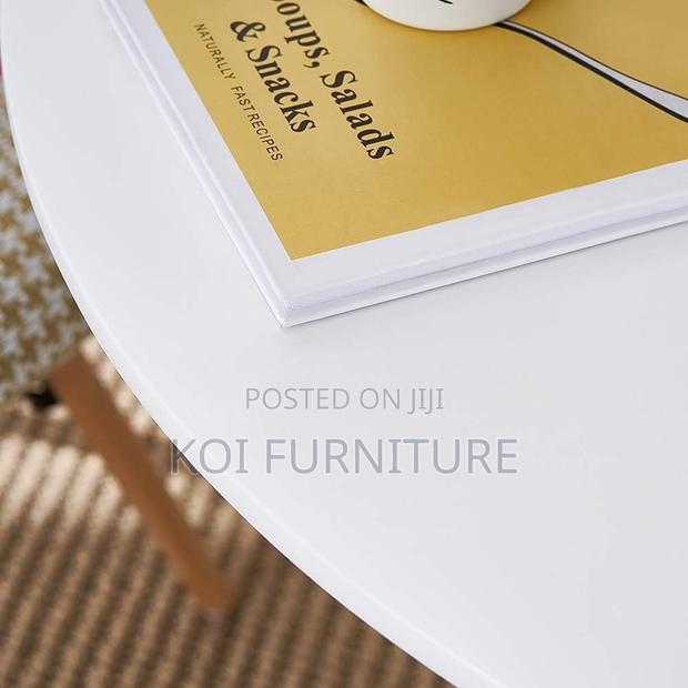 Coffee Table; Sleek Round Marble Coffee Table - thumbnail 3