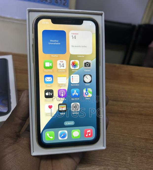Apple iPhone XR 128 GB Yellow - thumbnail 2