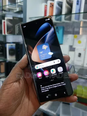 Samsung Galaxy Z Fold4 512 GB Black