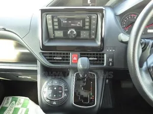 Toyota Noah 2.0 FWD (7 Seater) 2020 Blue