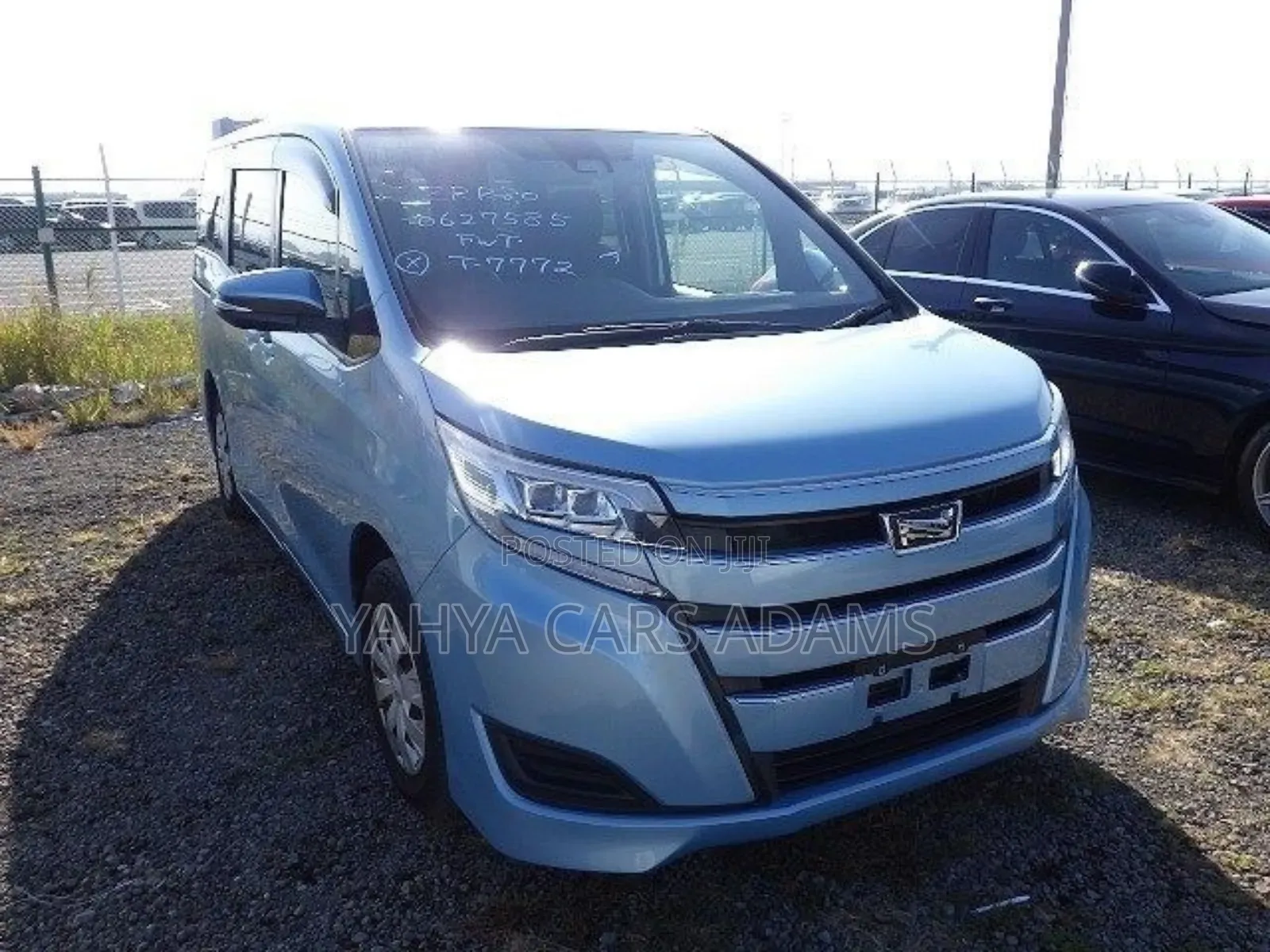 Toyota Noah 2.0 FWD (7 Seater) 2020 Blue