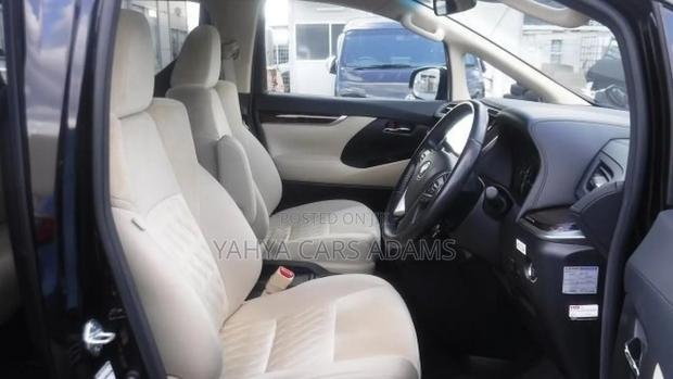 Toyota Alphard 2020 Black - thumbnail 4