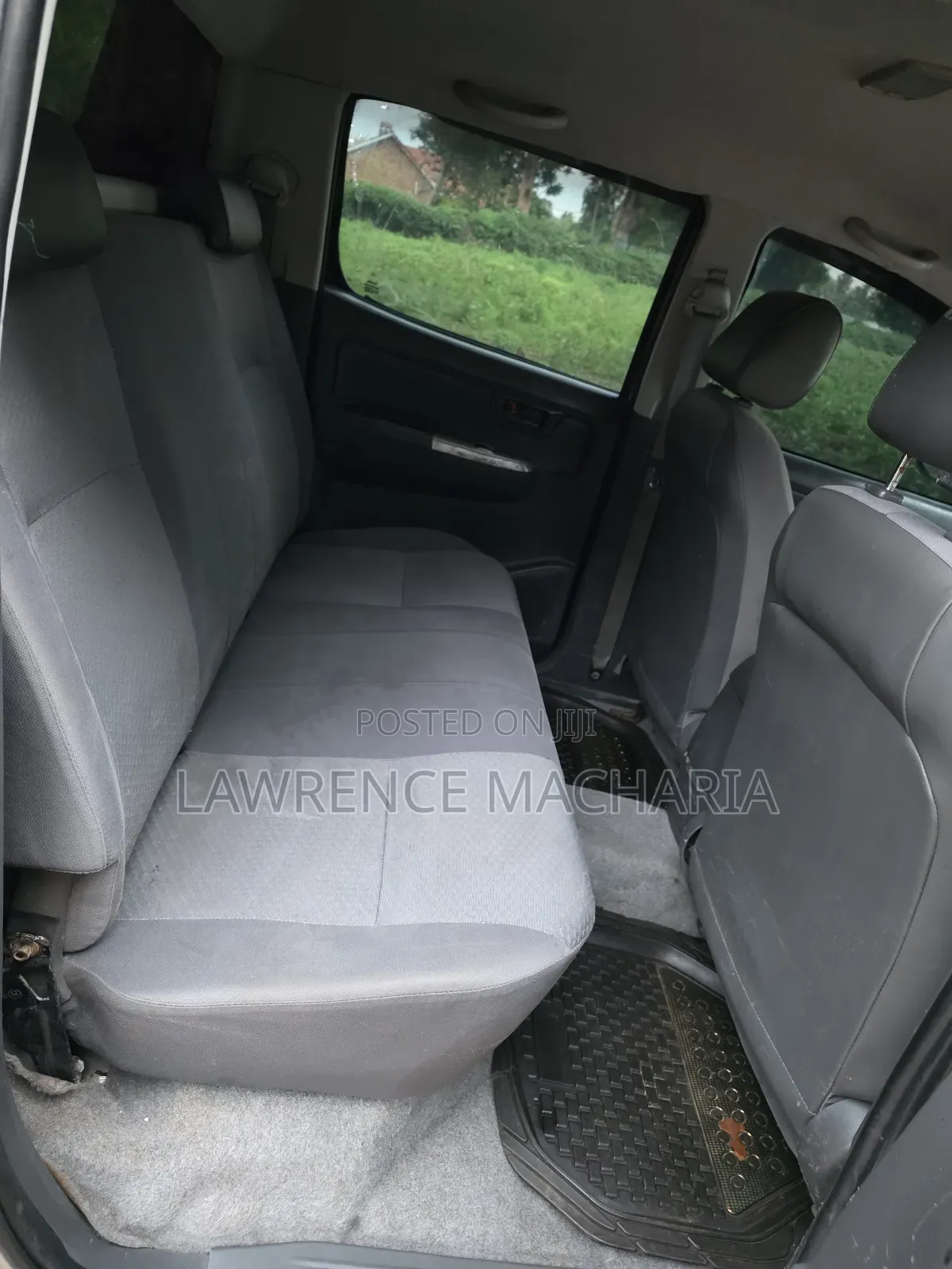 Toyota Hilux 2013 Gold