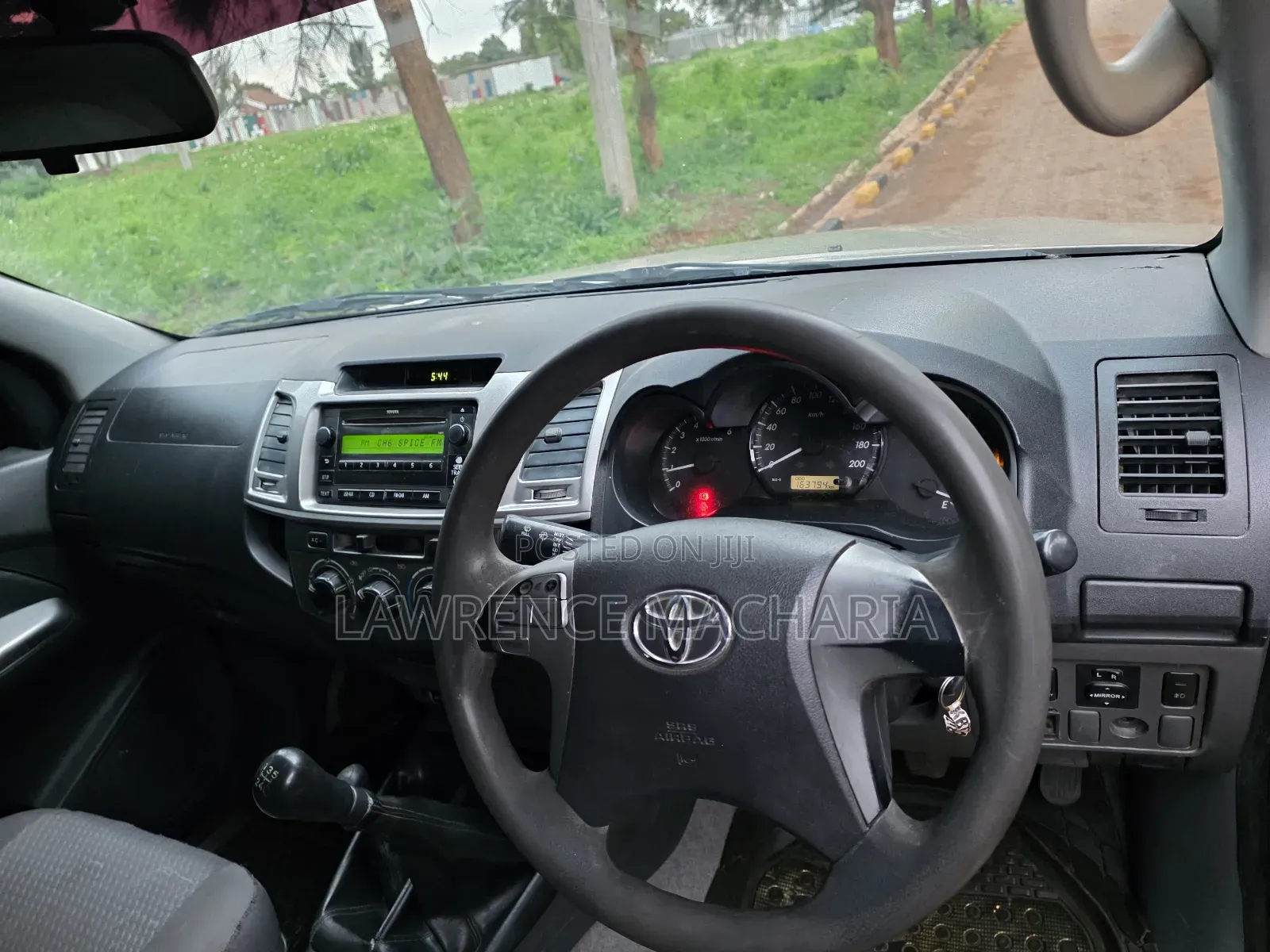 Toyota Hilux 2013 Gold