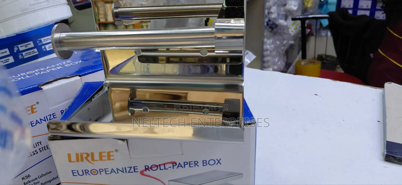 Silver Tissue Holder