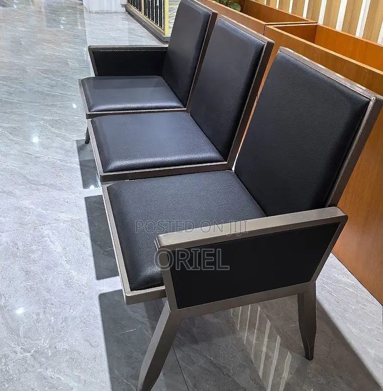 Reception Benches:- 3-Link Metal Reception Bench for Waiting Area