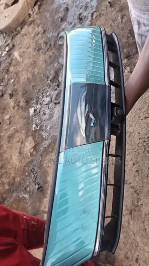 Harrier Grill 2018 With Camera/Radar Sensor