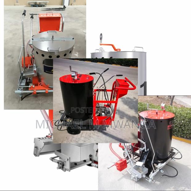 Durable Coated Thermoplastic Road Marking Machine