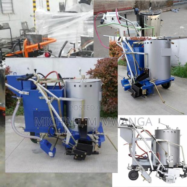 Melt Control Thermoplastic Road Marking Machine - main view