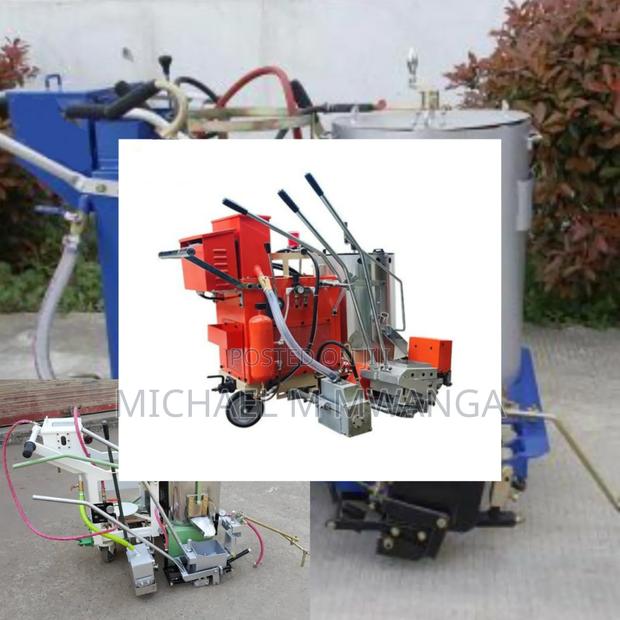 Speed Optimized Thermoplastic Road Marking Machine
