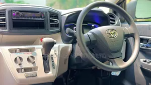 Toyota Pixis 2020 Blue