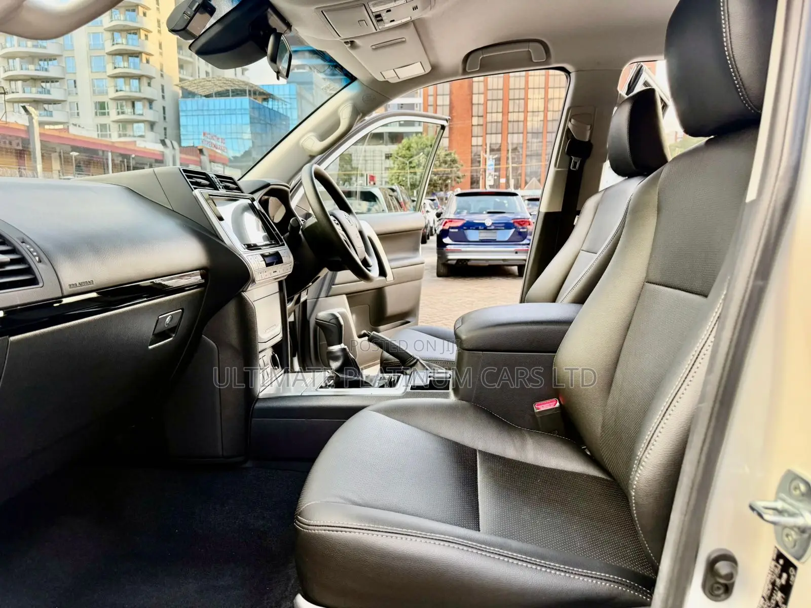Toyota Land Cruiser Prado 2.8 2019 White