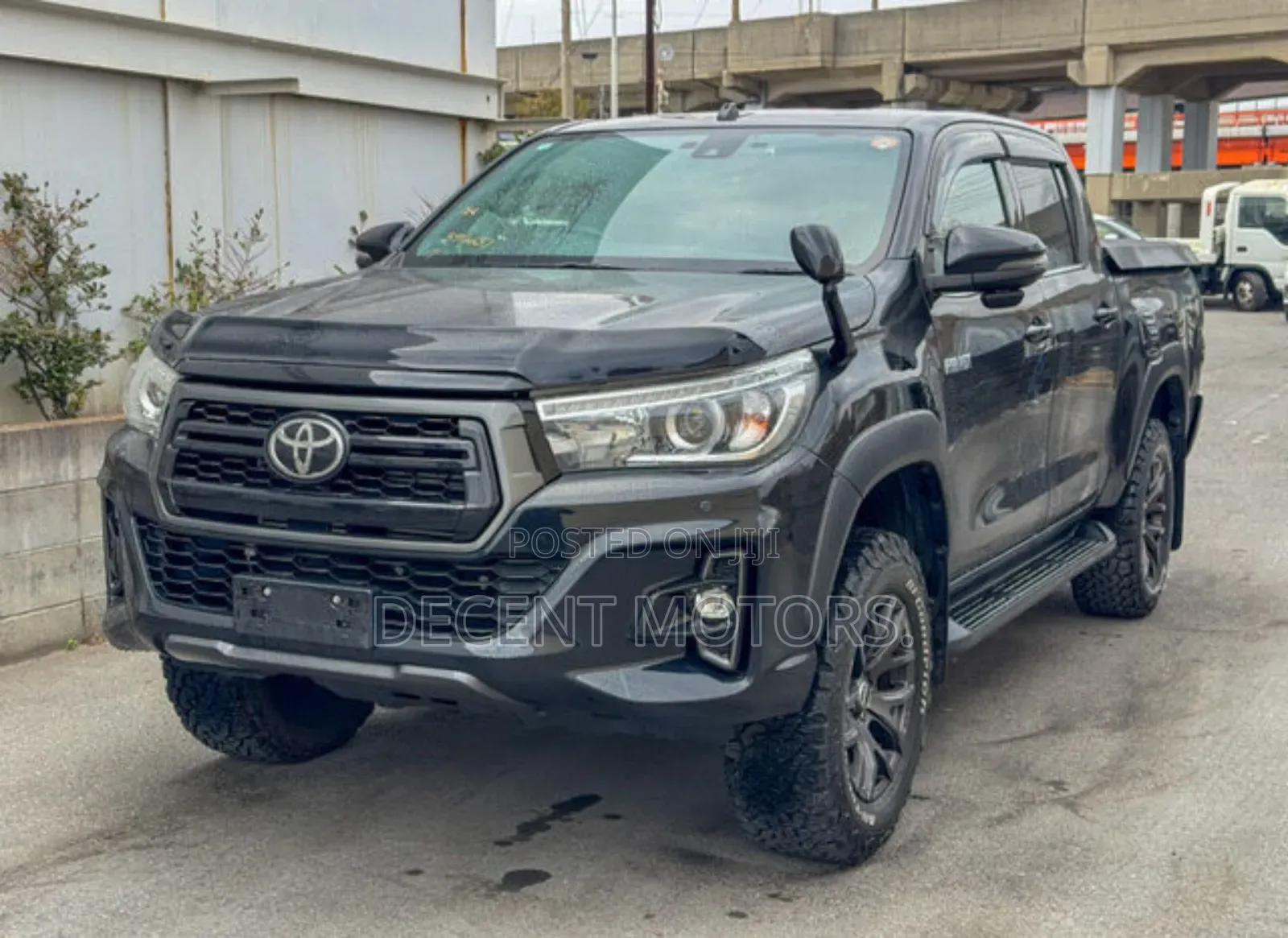 Toyota Hilux Revo Double Cab Deisel 2.4 AWD 2019 Black