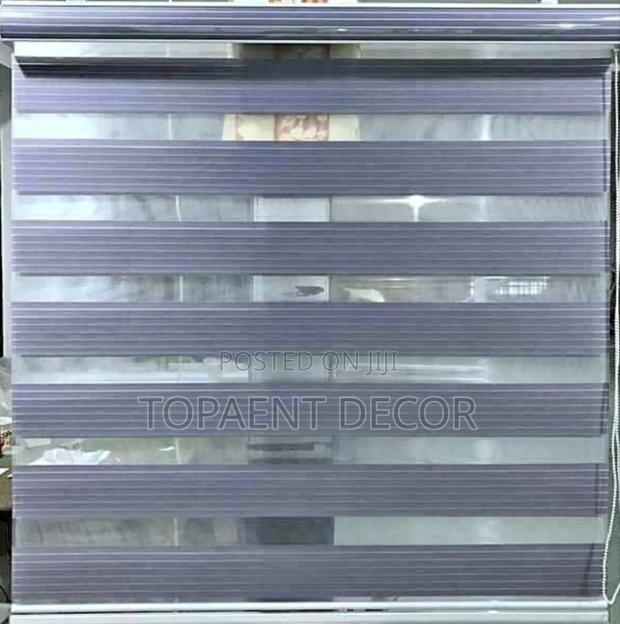Light Grey Window Upgrade Horizontal Office Window Blinds