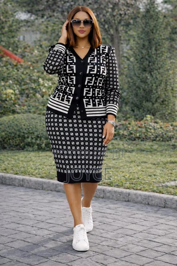 Free Size Sweator Skirt and Top - thumbnail 3