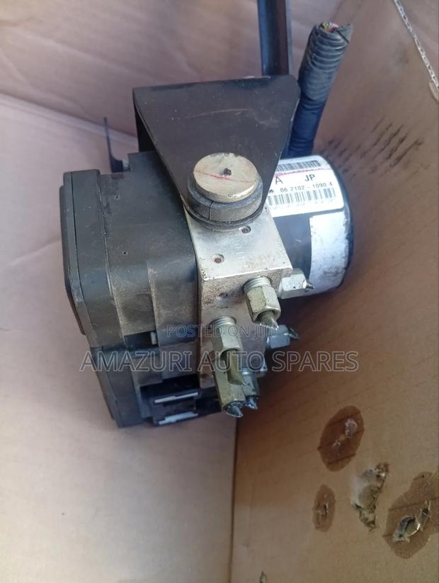 Mazda Demio Abs Pump - thumbnail 2