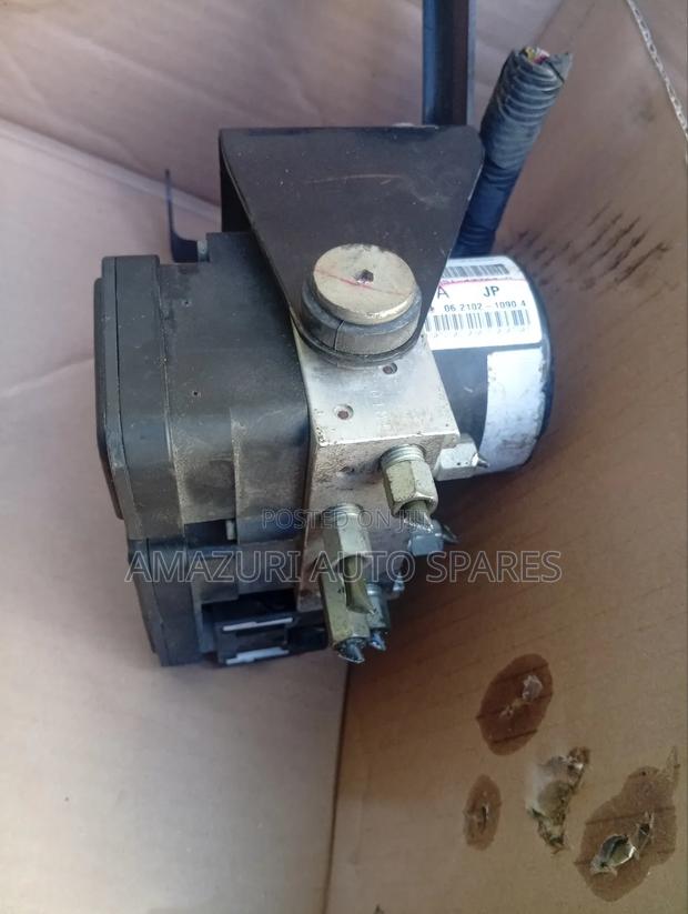 Mazda Demio Abs Pump - thumbnail 3