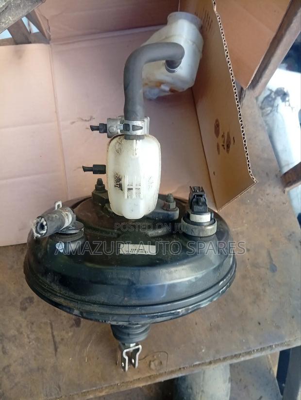 Toyota Wish Brakes Master Cylinder - thumbnail 2