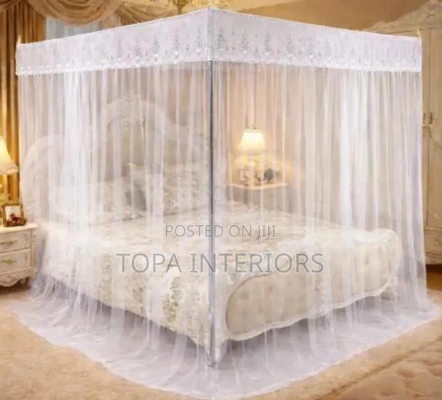 Canopy Top Mosquito Nets With Four Overlapping Doors