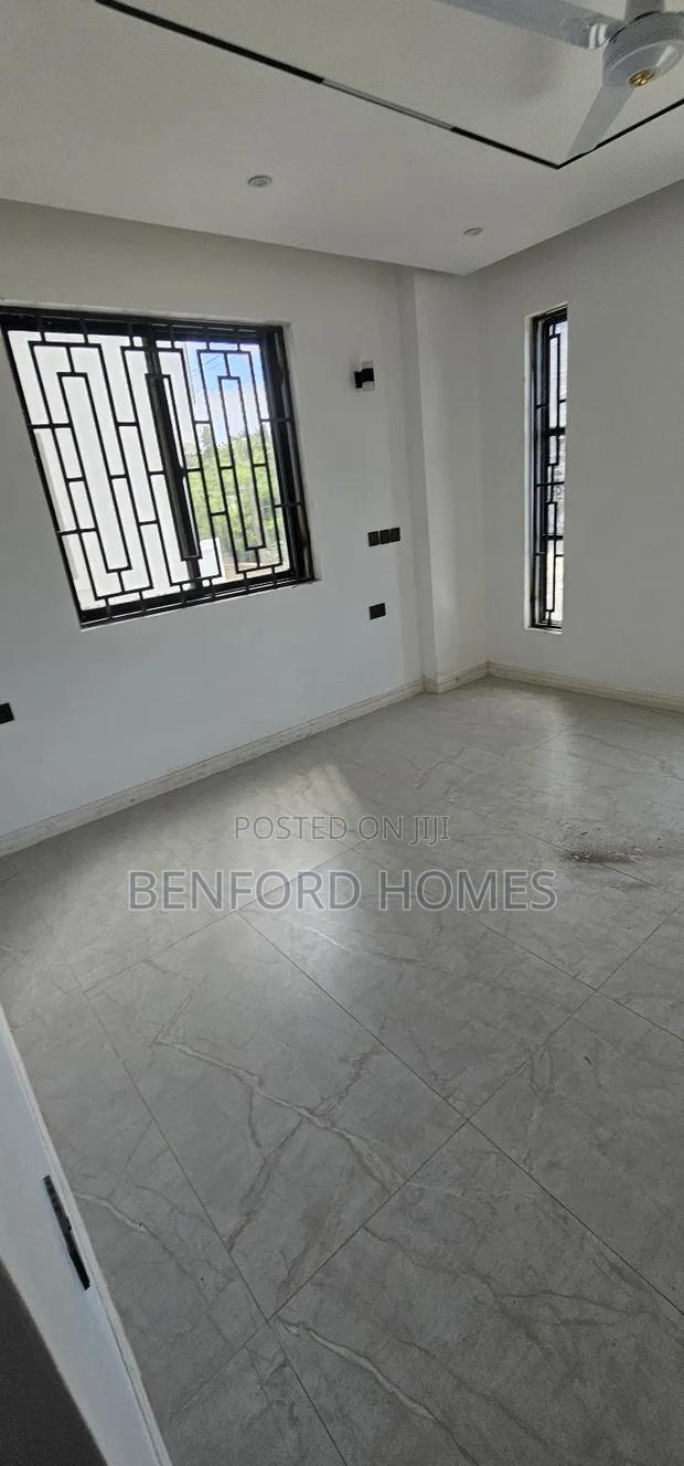 2bdrm Apartment in Nyalj, Nyali Mkomani for sale - thumbnail 7