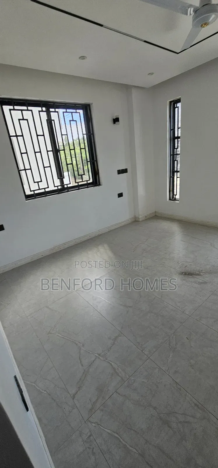 2bdrm Apartment in Nyalj, Nyali Mkomani for sale