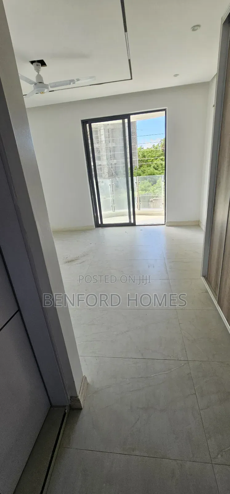 2bdrm Apartment in Nyalj, Nyali Mkomani for sale