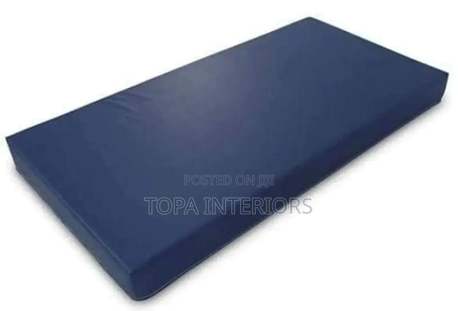 Water Resistant and Waterproof Mattress Cover