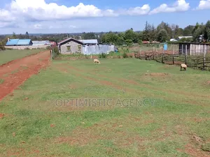 Quick Sale 2 Bedrooms Semipermanent House on Sale