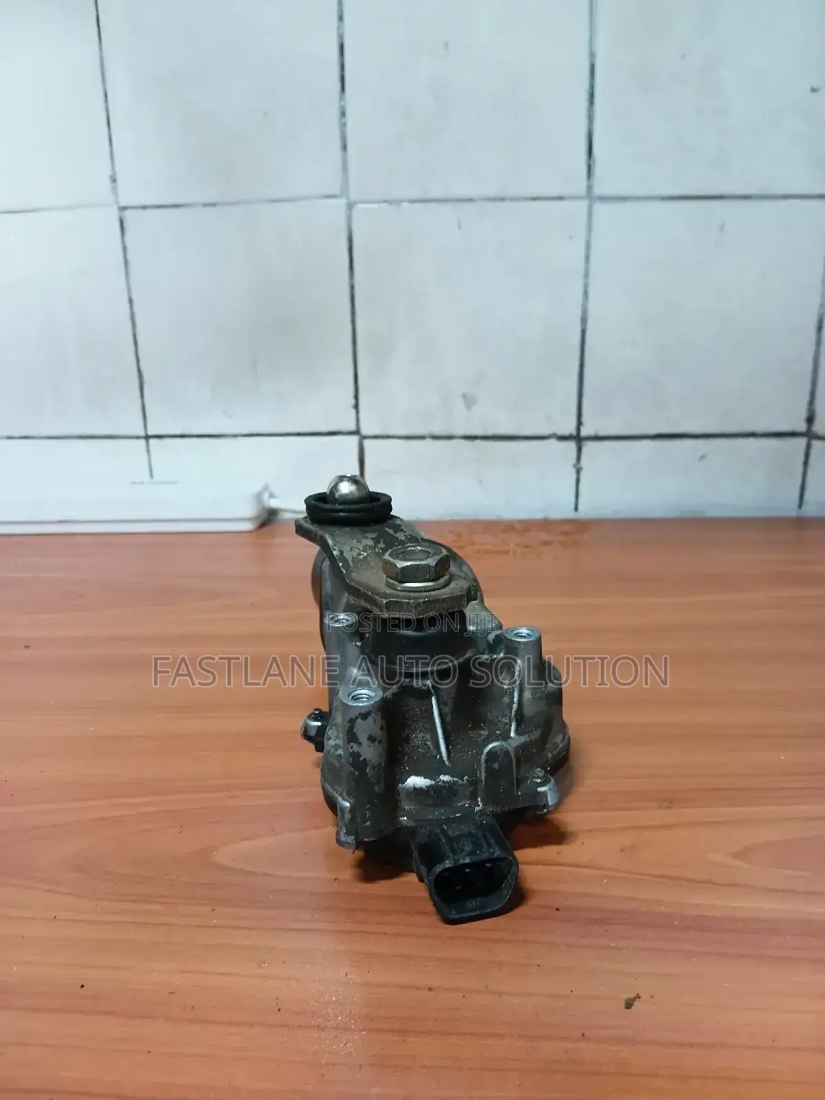 Mitsubishi Galant Fortis Lancer RVR Outlander Front Wiper Motor