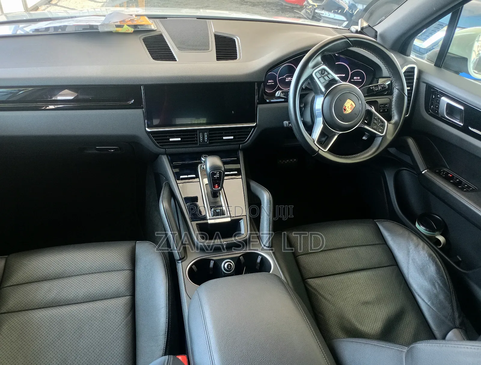 Porsche Cayenne 2018 White