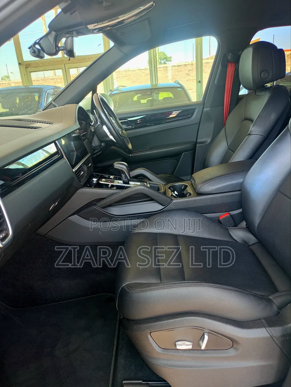 Porsche Cayenne 2018 White