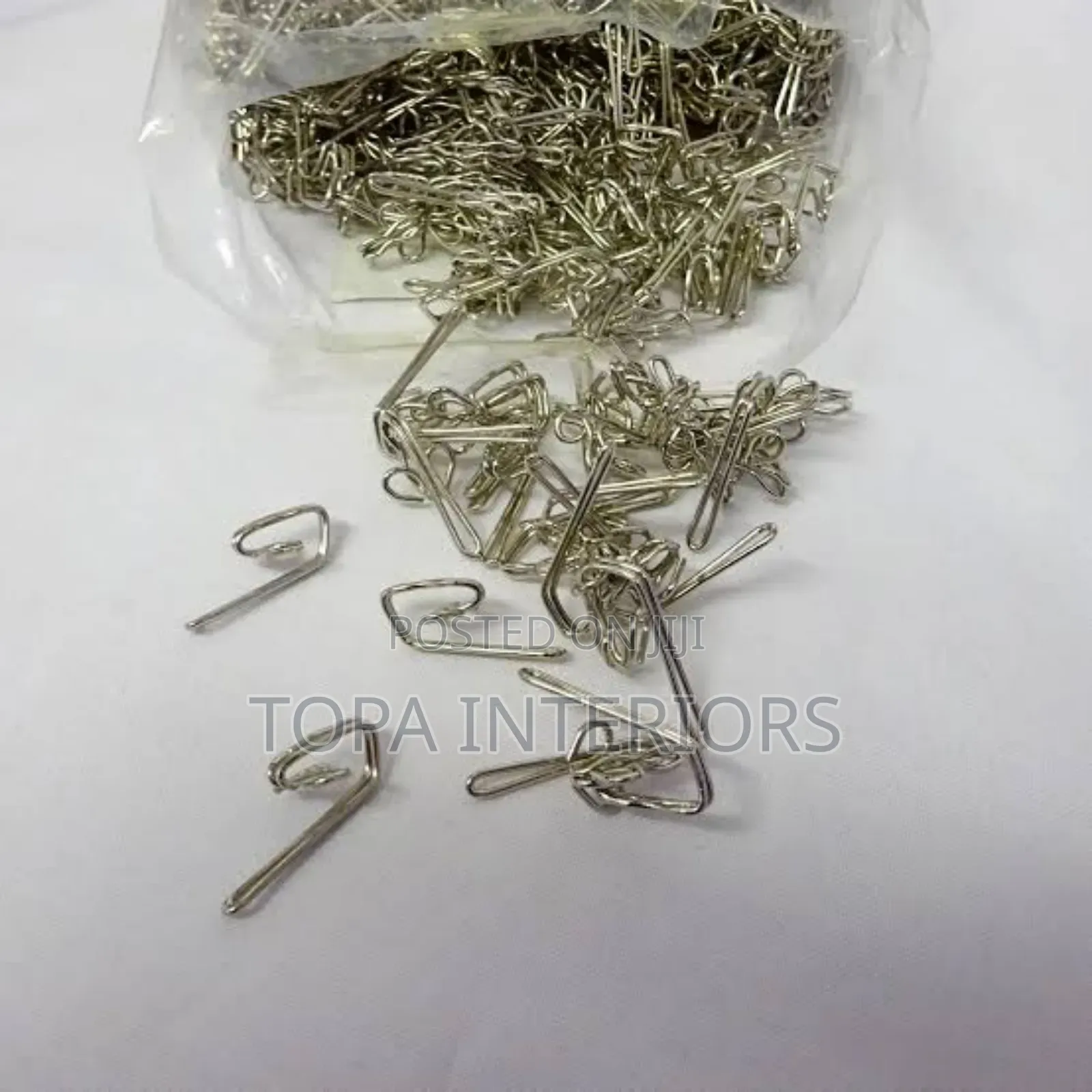 Curtain Hooks for Curtain Suspension Installation