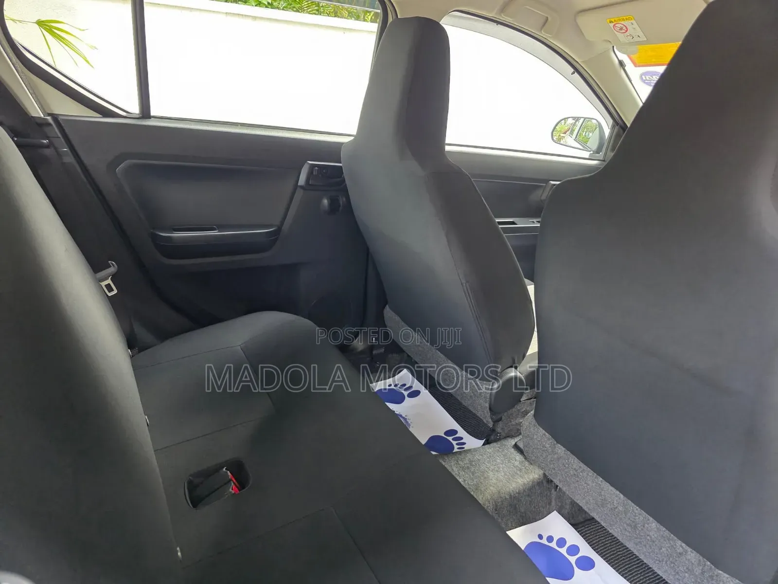 Daihatsu Mira 2019 White