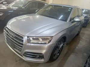 Audi Q5 2018 Silver