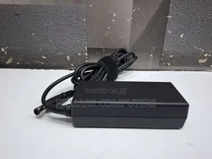 Ex Uk Original Dell 65 Watts Ac Adapter 19.5v 3.34a 7.4mm X 5.0mm