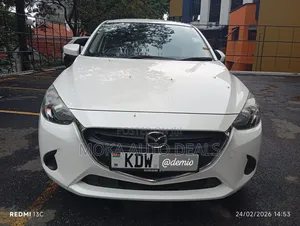 Mazda Demio 2019 White