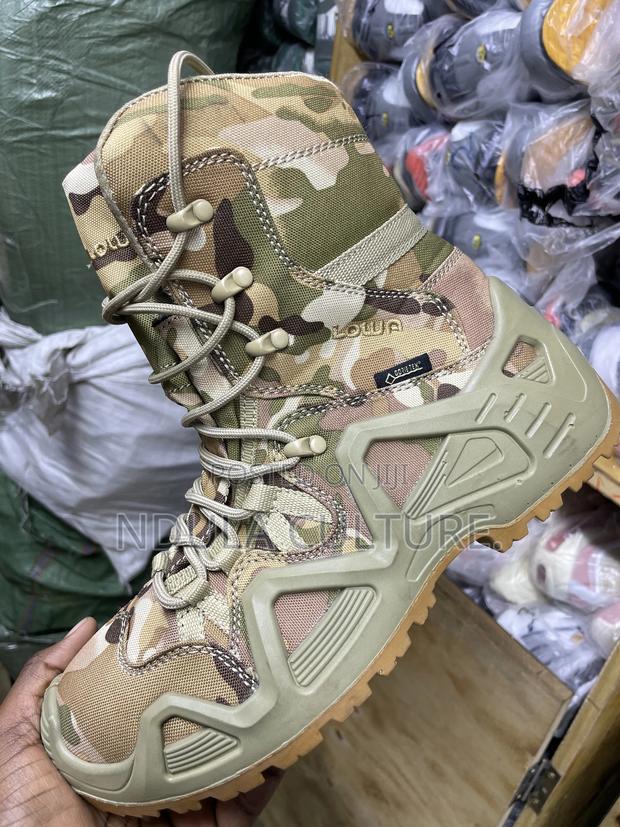 Lowa Military Tactical Boots - thumbnail 3