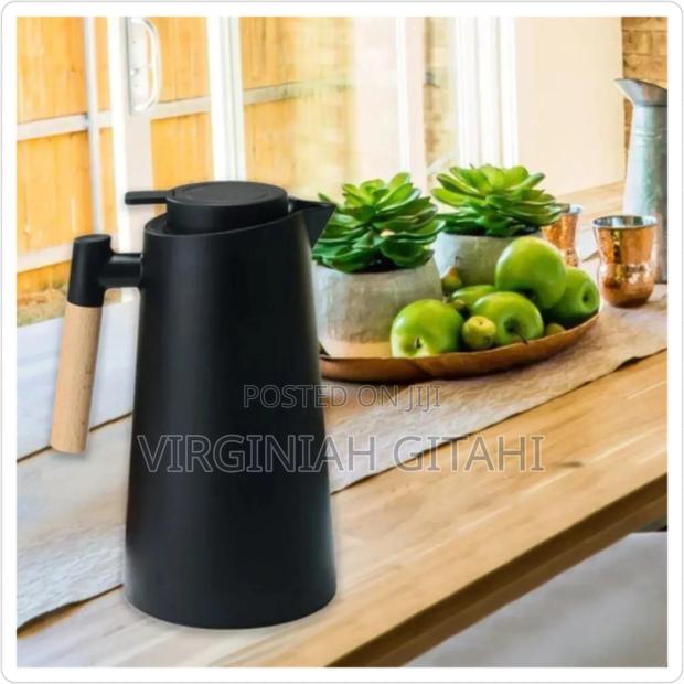 White Black Vacuum Flask - thumbnail 2