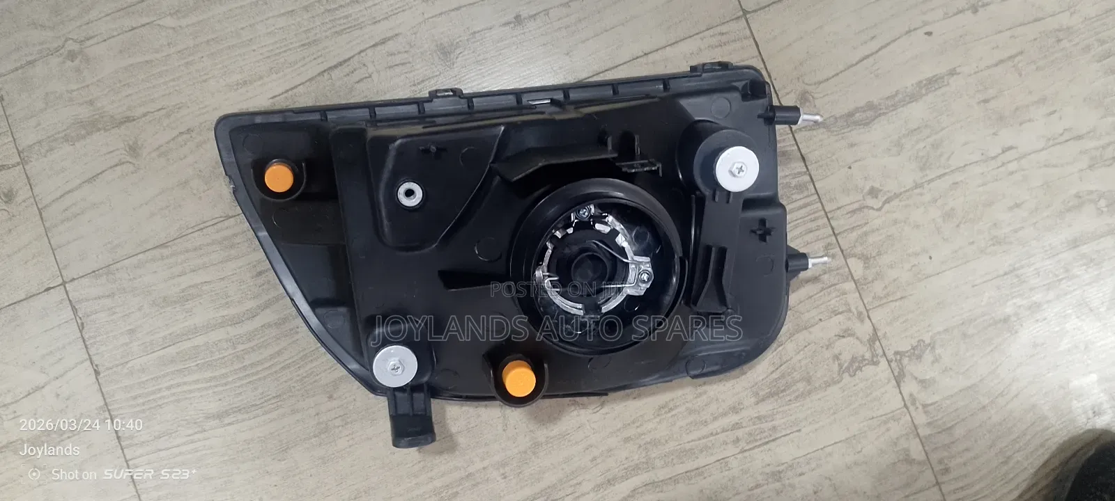 L200/L300 Headlamp/Headlight