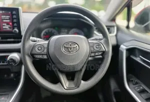 Toyota RAV4 2020 Red