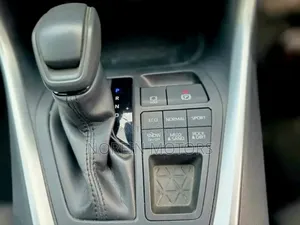 Toyota RAV4 2020 Red
