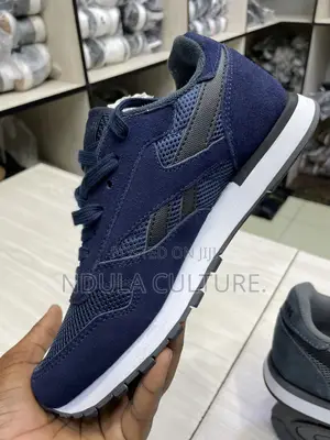 Reebok Classics Legacy
