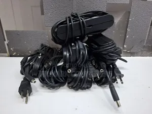 Ex Uk Original Dell Ac Adapter 19.5v, 4.62a, 7.4mm - 5.0mm Big Pin