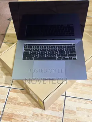 Laptop Apple MacBook Pro 2019 16GB Intel Core i9 SSD 1T